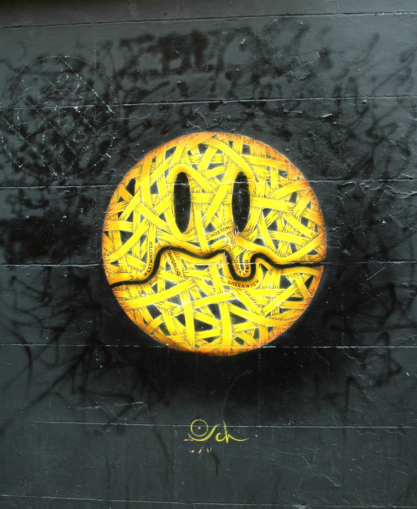 smiley london brick lane market street art
